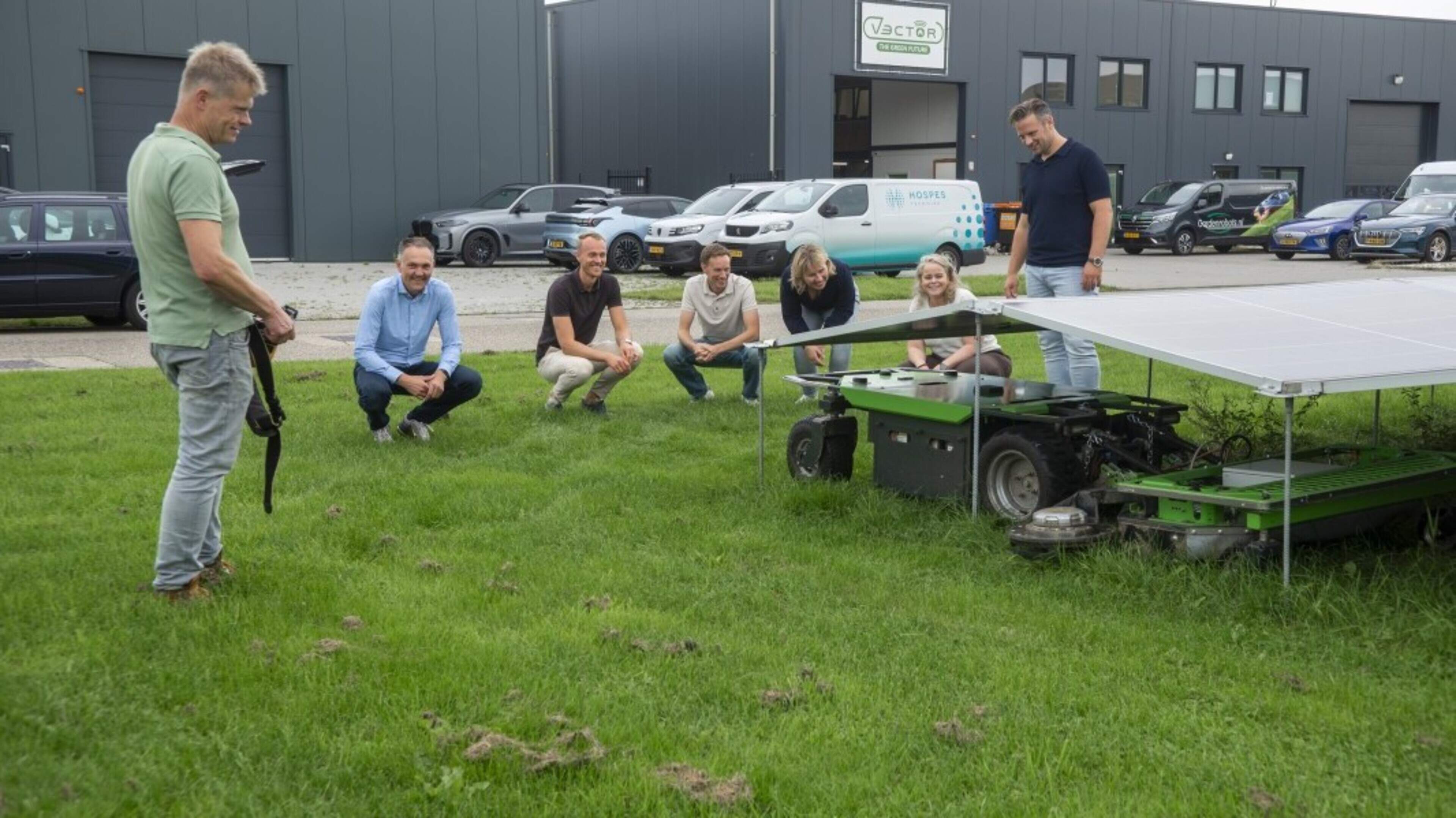 DSGN Projects exchanges Leeuwarden for Heerenveen & NOM reinvests in maairobots from Heerenveen