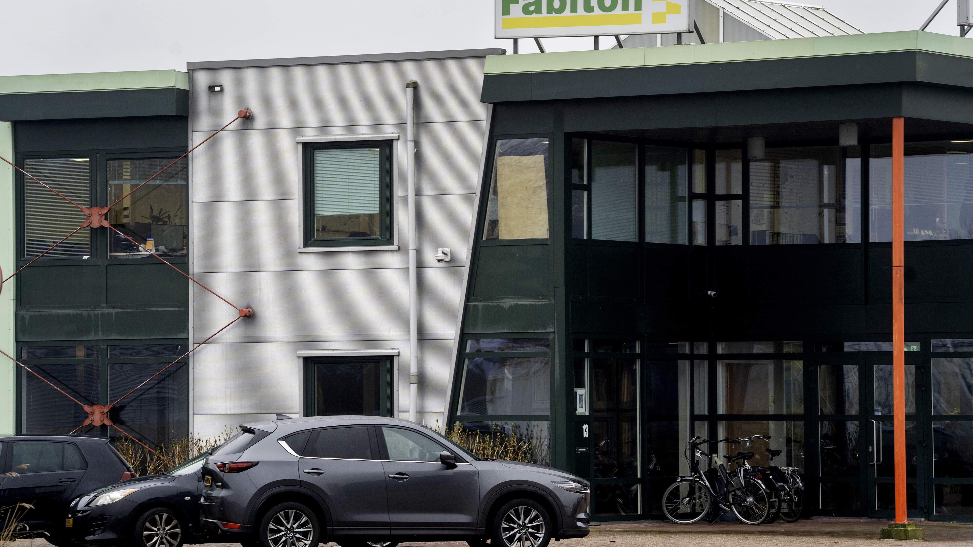 Ex-werknemer Fabiton mag van de rechter niet naar FAB: dwangsom van 500 euro per dag