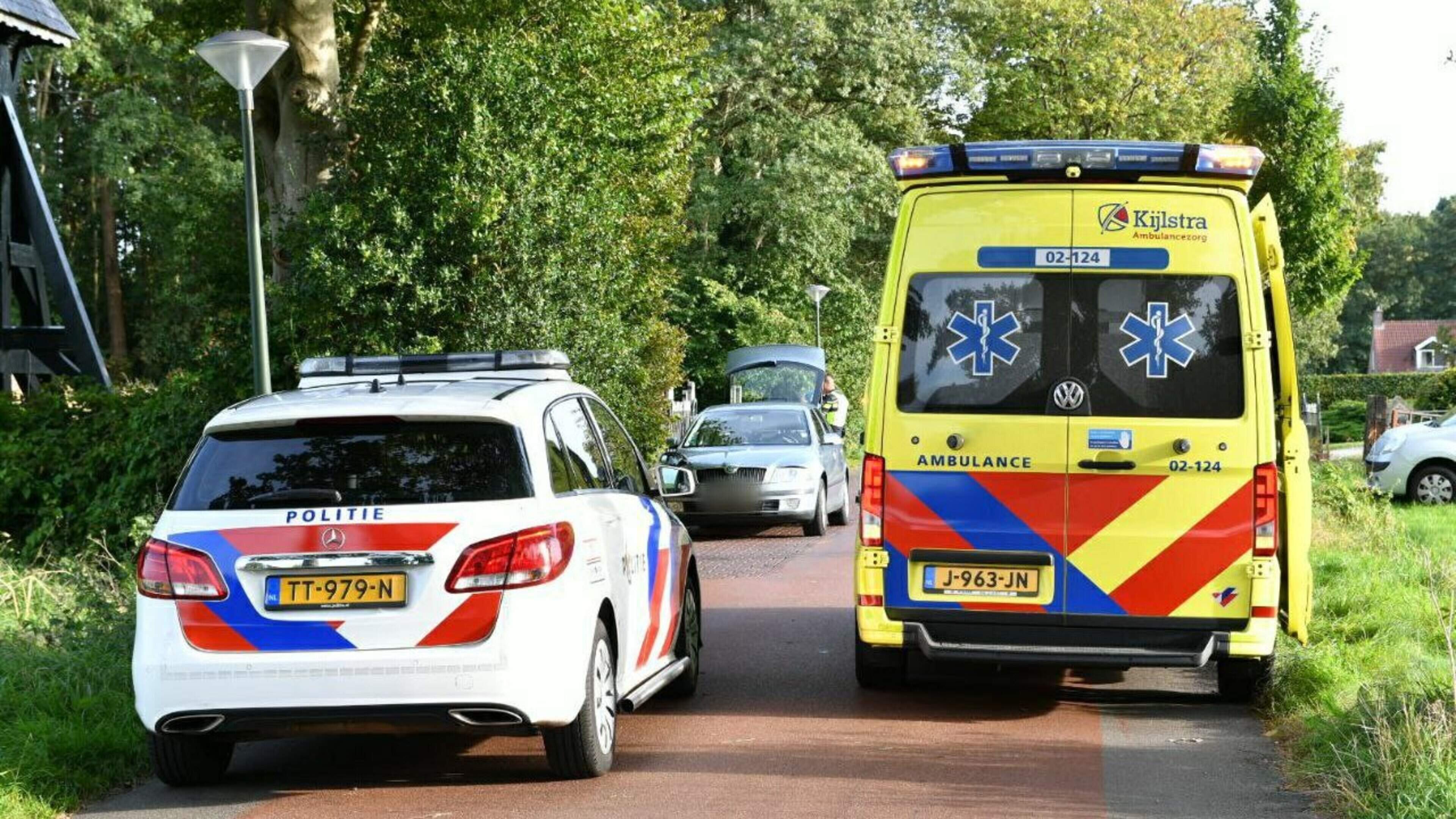 Brommerrijder gewond bij aanrijding met auto in Fochteloo