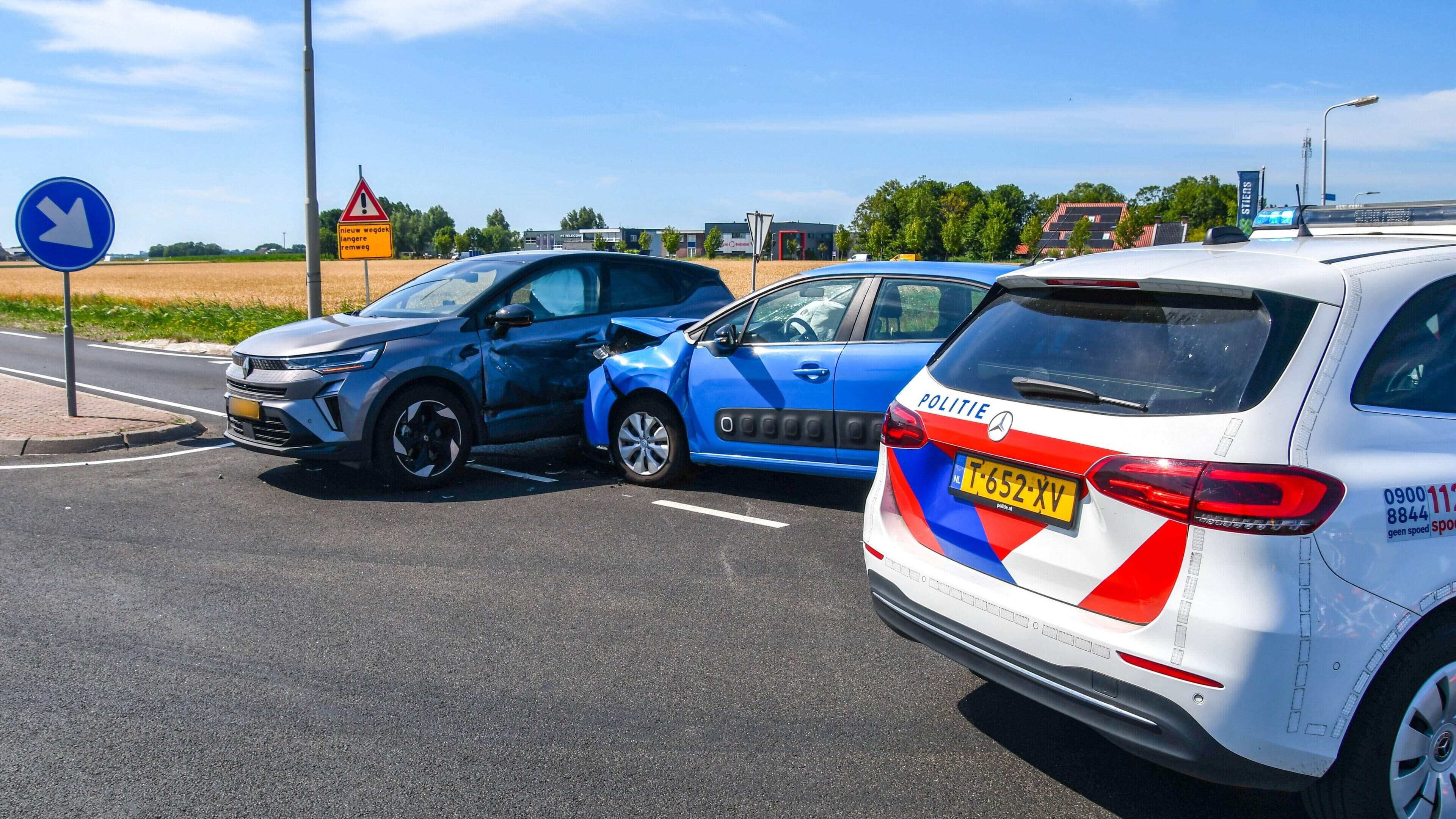 Minderjarige jongens verdacht van heling of diefstal blijven langer vastzitten & gewonde bij botsing