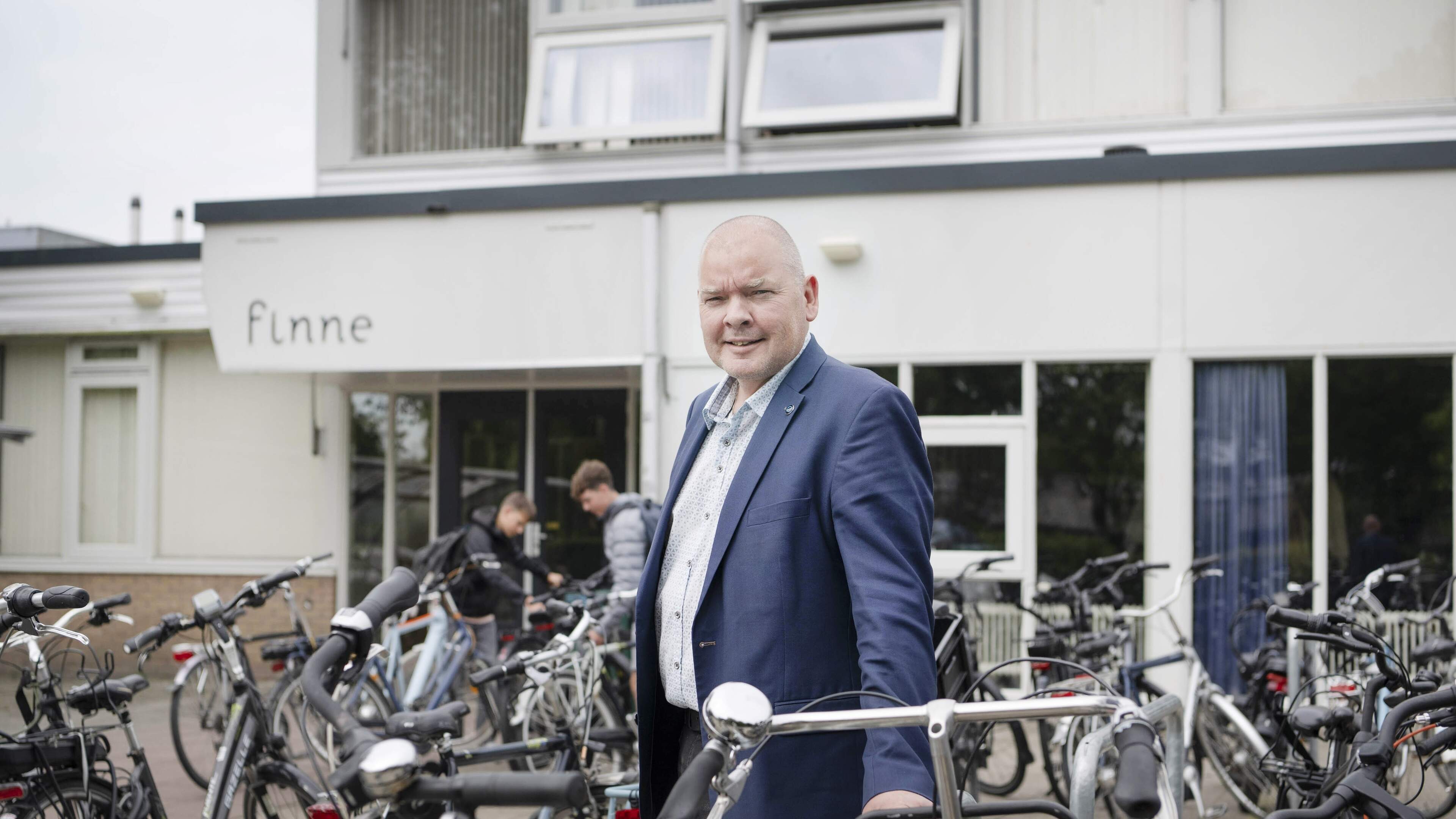 Met sloop van De Finne schiet in Dokkum een groot scholenproject in gang: ’It gers groeit yn de loka