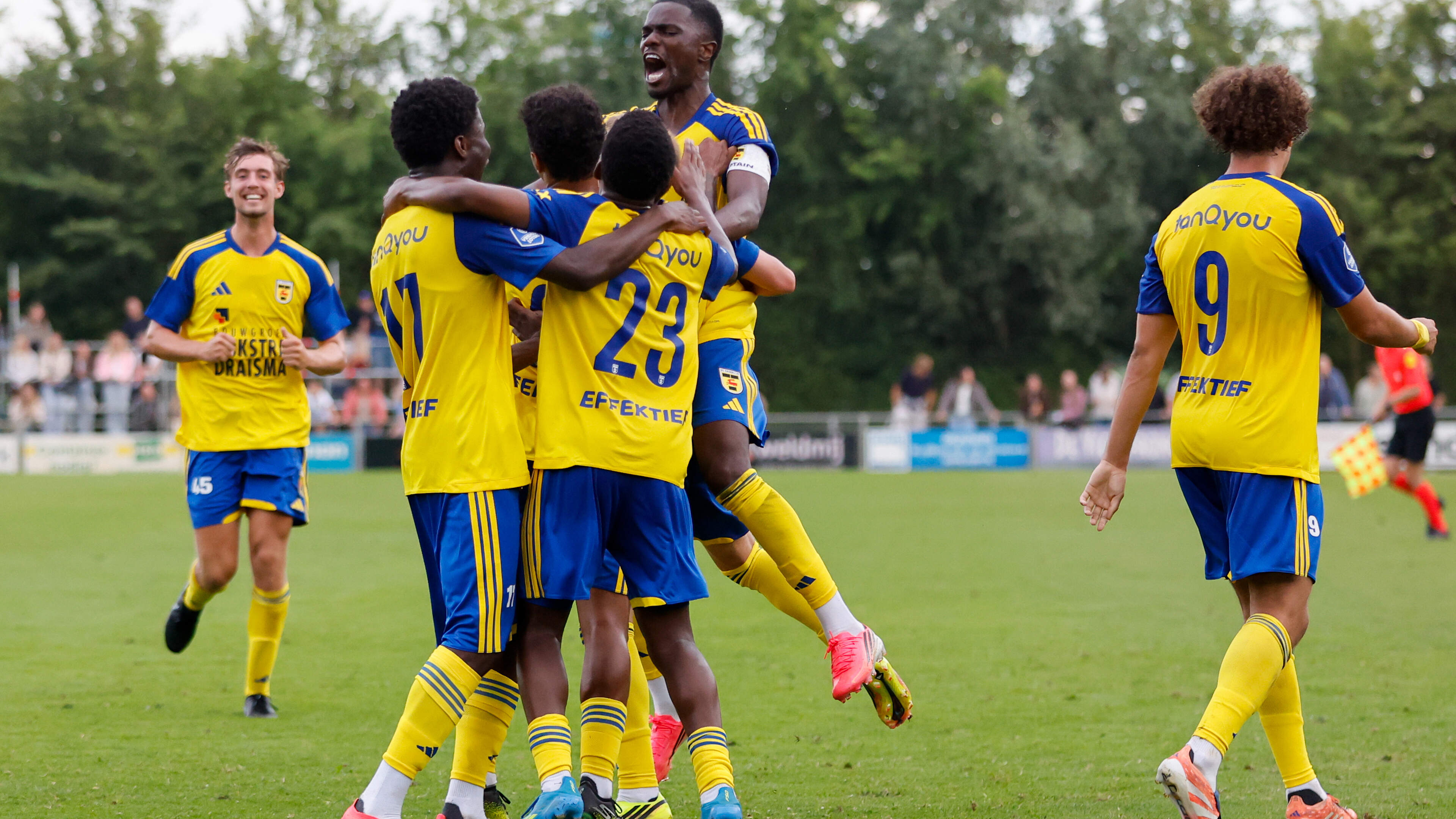 SC Cambuur is los met een negenklapper in Kootstertille. Dit zijn de eerste indrukken van de kersver