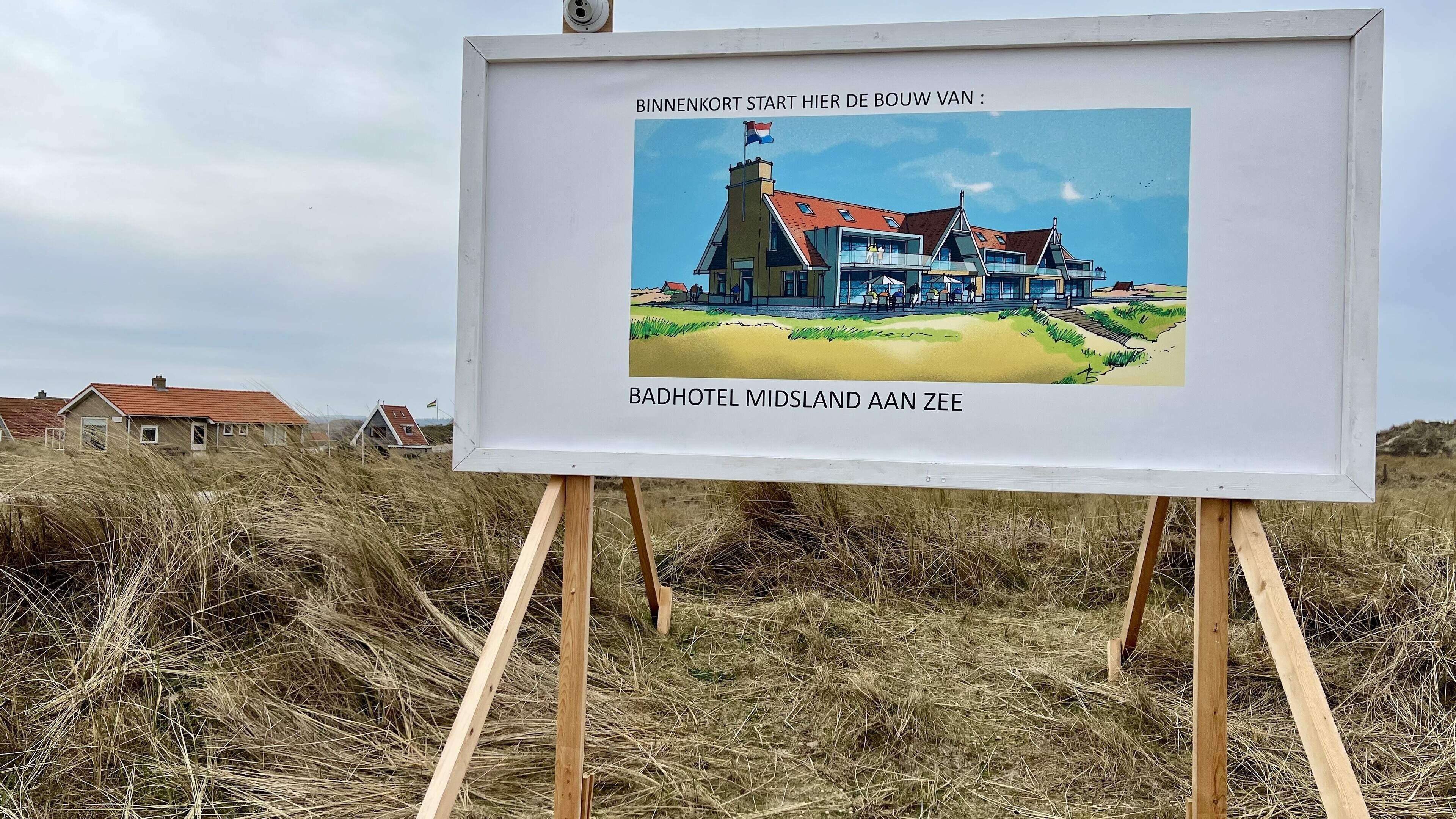 Wordt het badhotel in Midsland aan Zee op Terschelling na 83 jaar herbouwd?