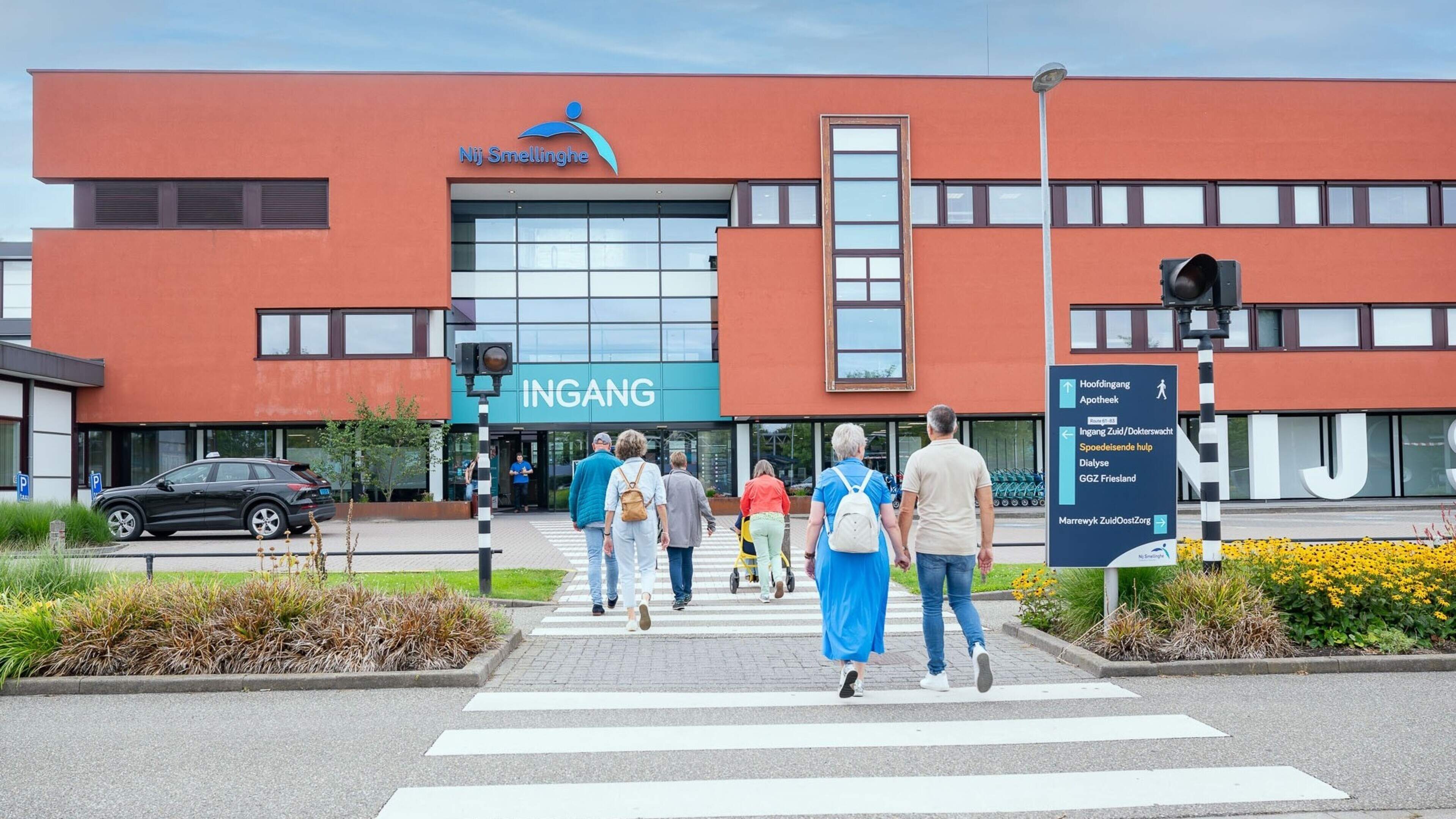 Geen kraamhulp in de zomer? Nij Smellinghe opent kraamcentrum voor zes weken