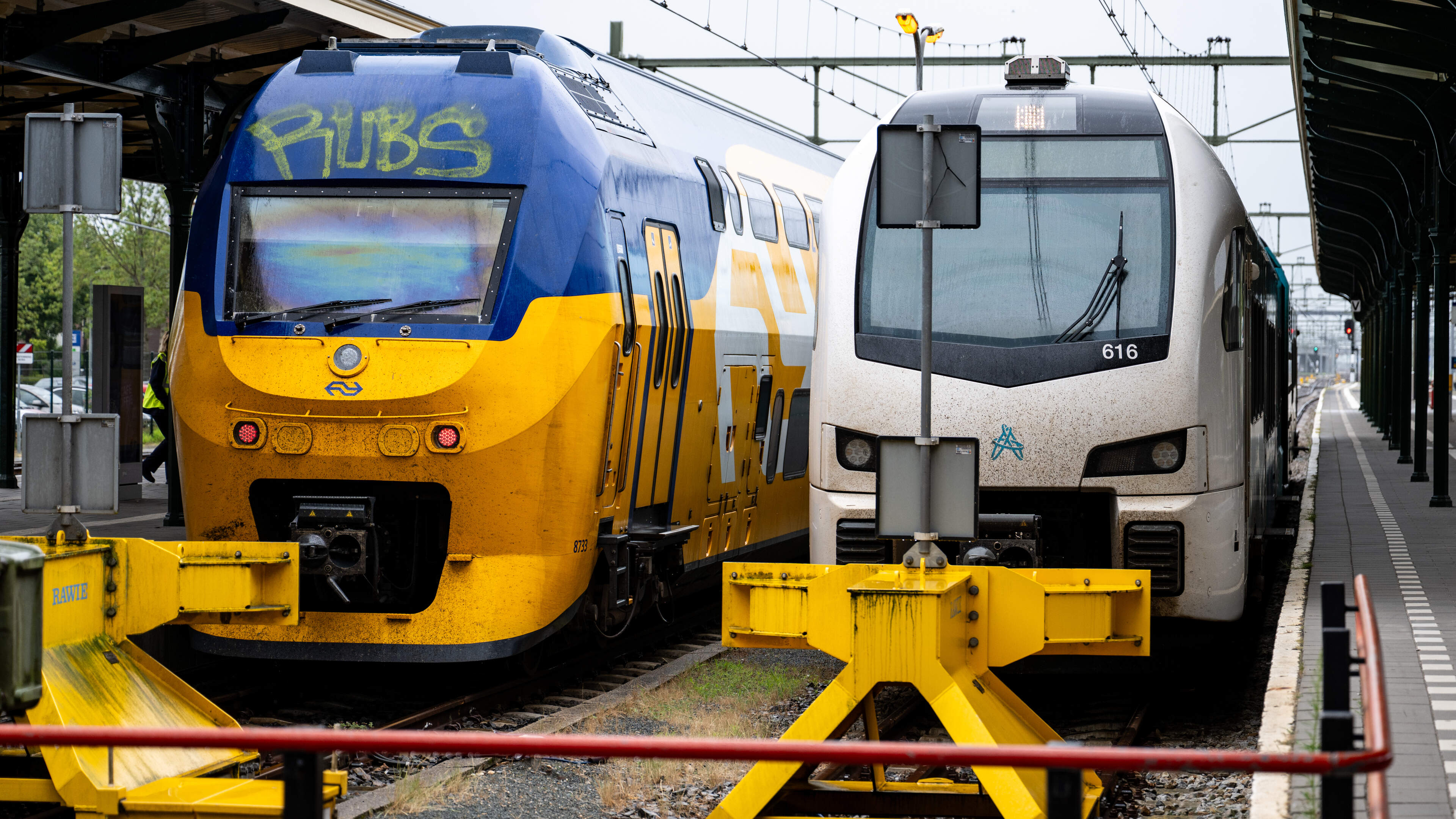 Arriva en andere vervoerders eisen eerlijke verdeling trajecten Leeuwarden-Zwolle en Groningen-Zwoll
