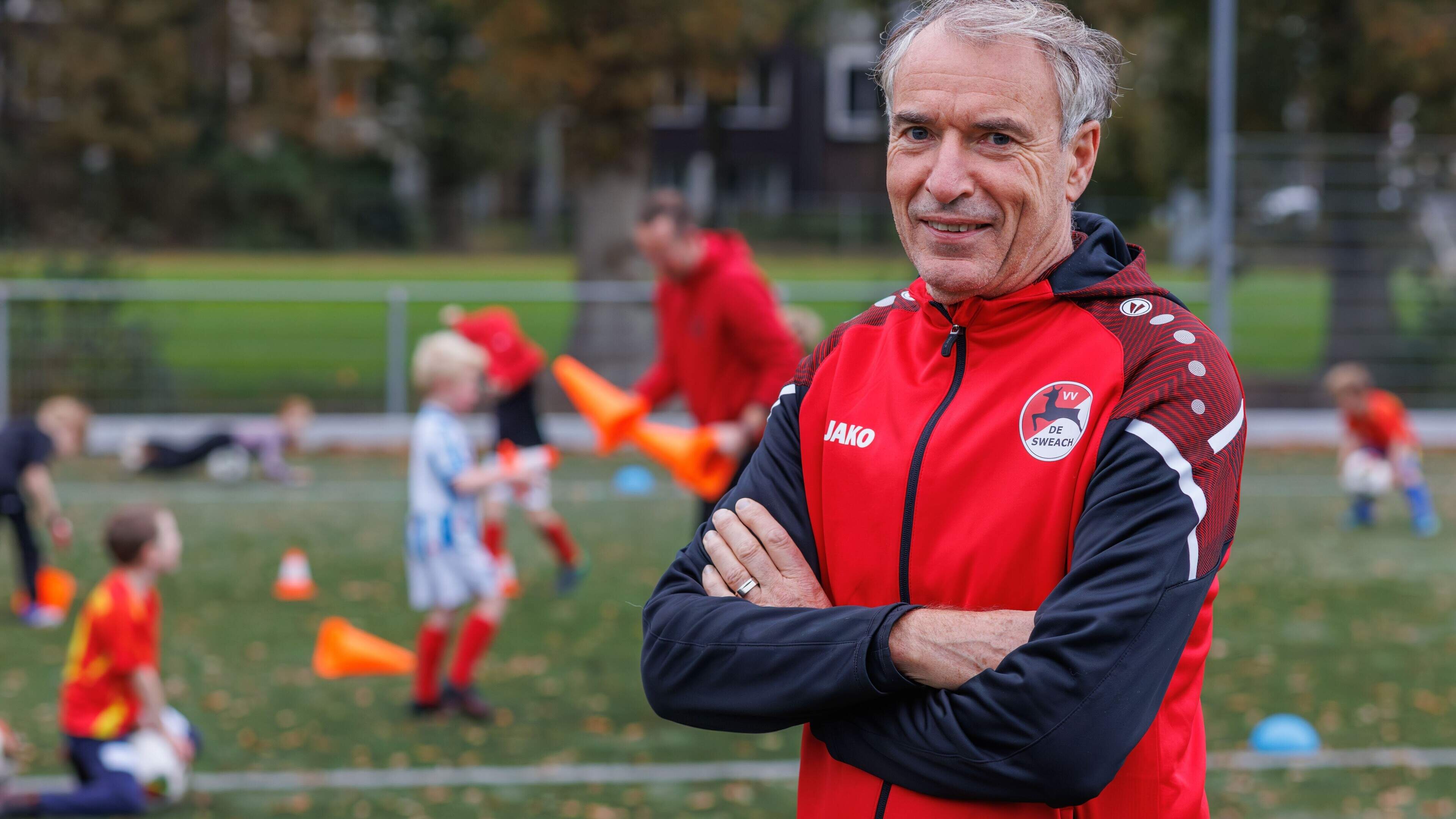 Bij aanstaand kampioen De Sweach predikt trainer Robert Bervoets de vier P’s: ‘Plezier, prestatie, p