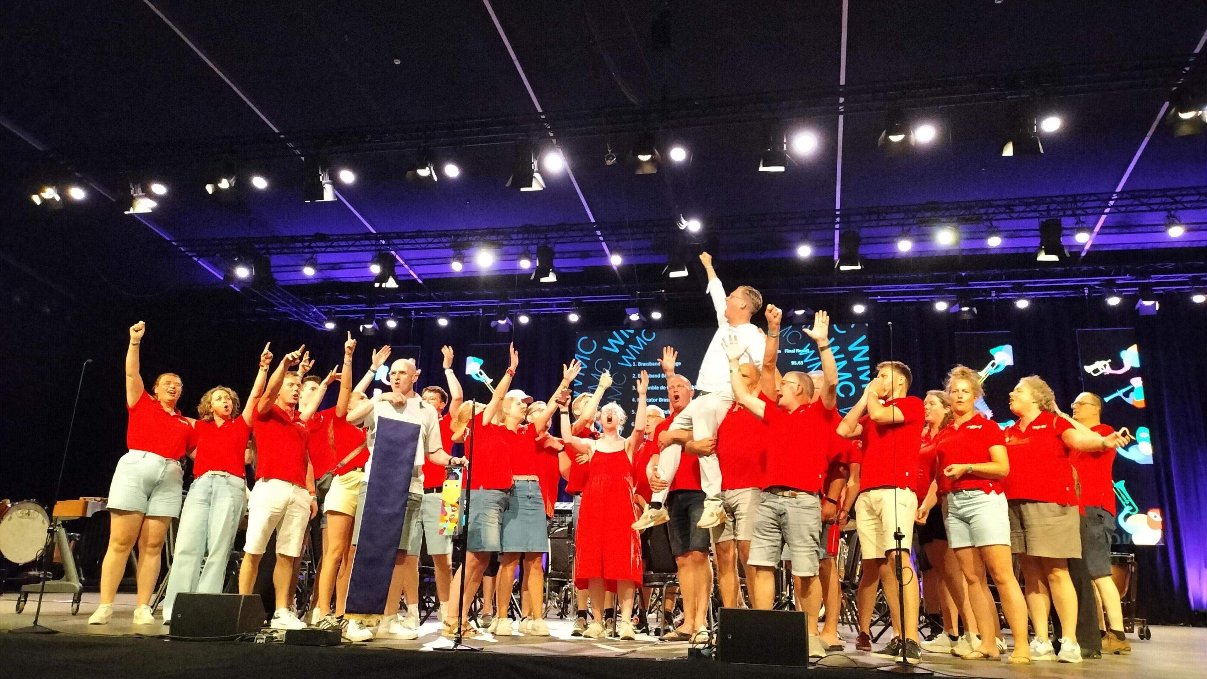 Brassband Pro Rege uit Heerenveen mag zich wereldkampioen noemen. ’We fielden gewoan dat we yn foarm