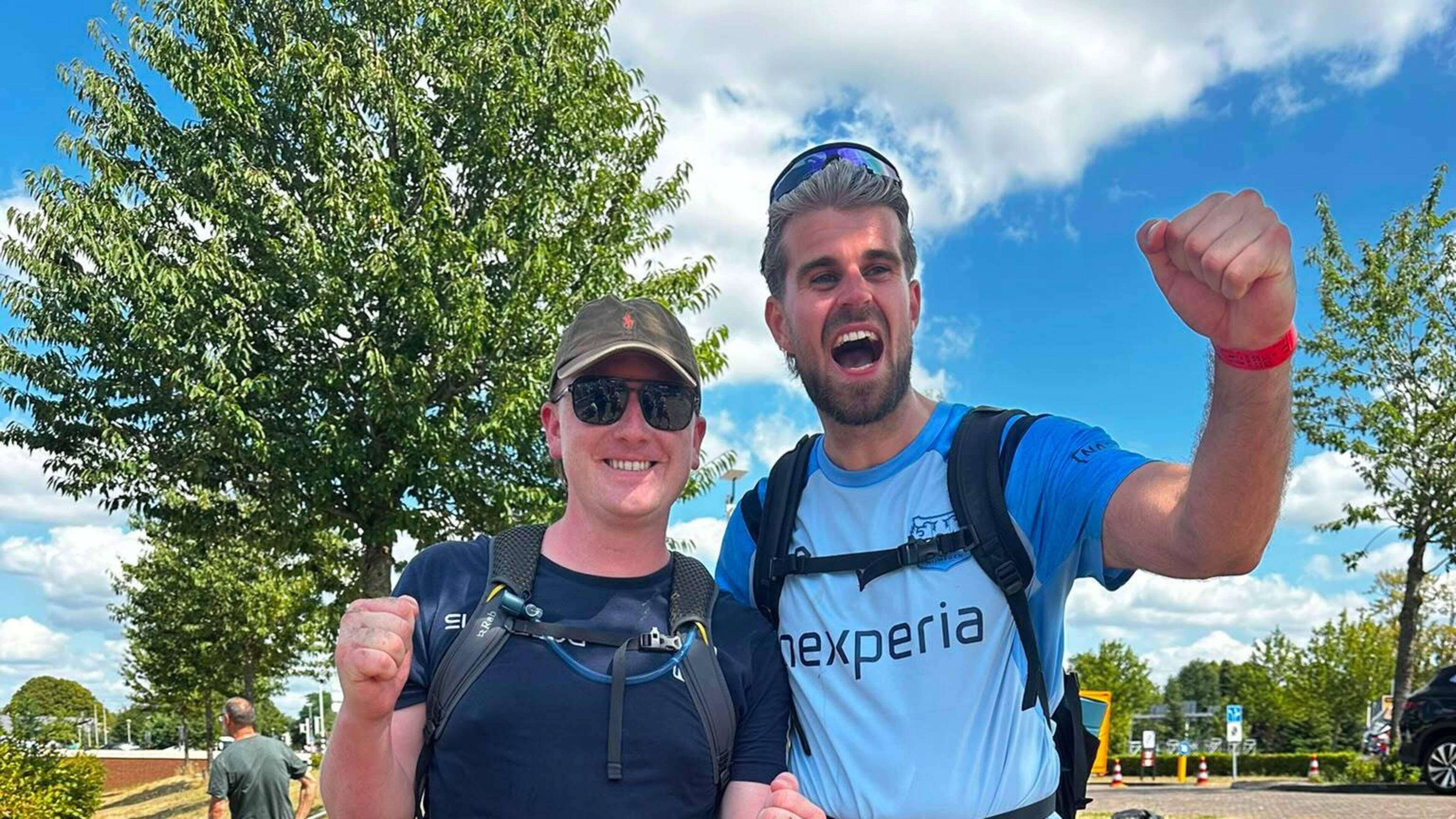 ’Misselijk van de pijn’ stapt Luuk (31) uit Sneek op tweede dag uit Nijmeegse Vierdaagse. ’Ongetrain