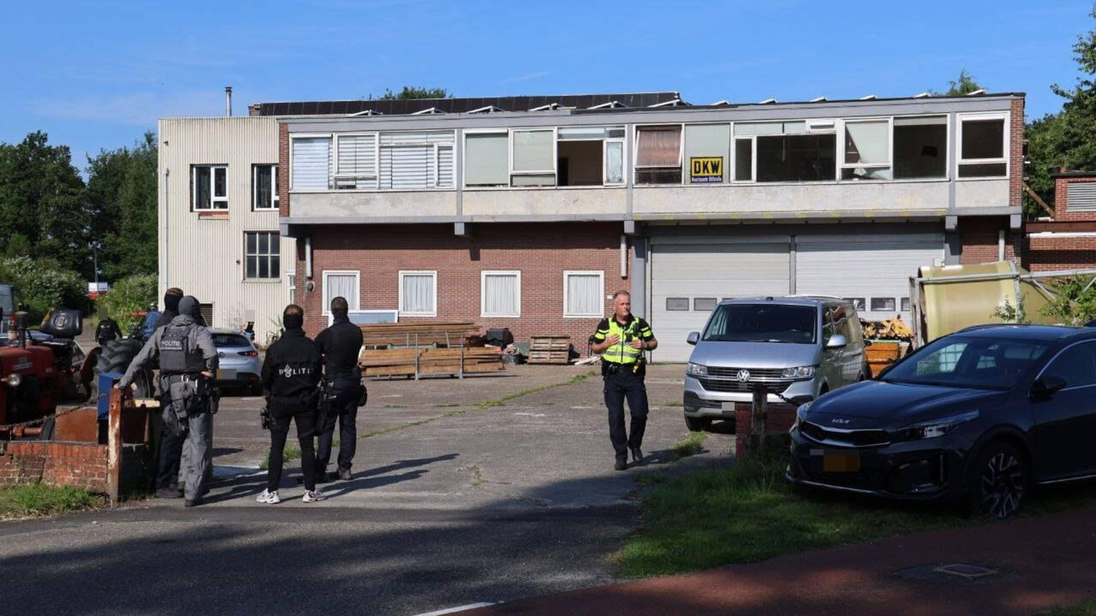 Drugslabs in Valthermond en Scheemda moeten het Noorden wakker schudden. ‘Meer wijkagenten nodig om 