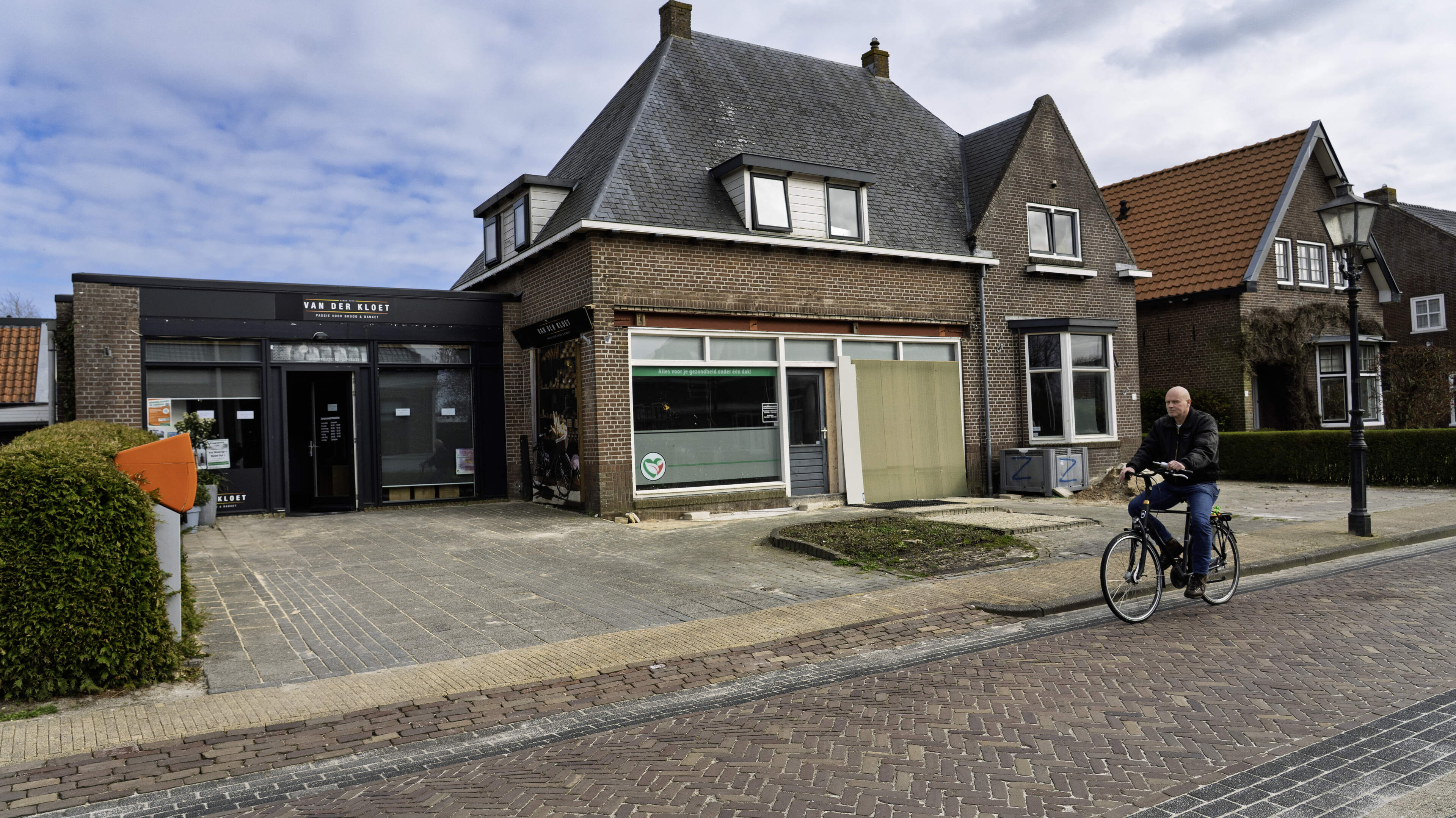 Dorp zonder bakker? Bankroet betekent ‘gemis’ voor Dronryp