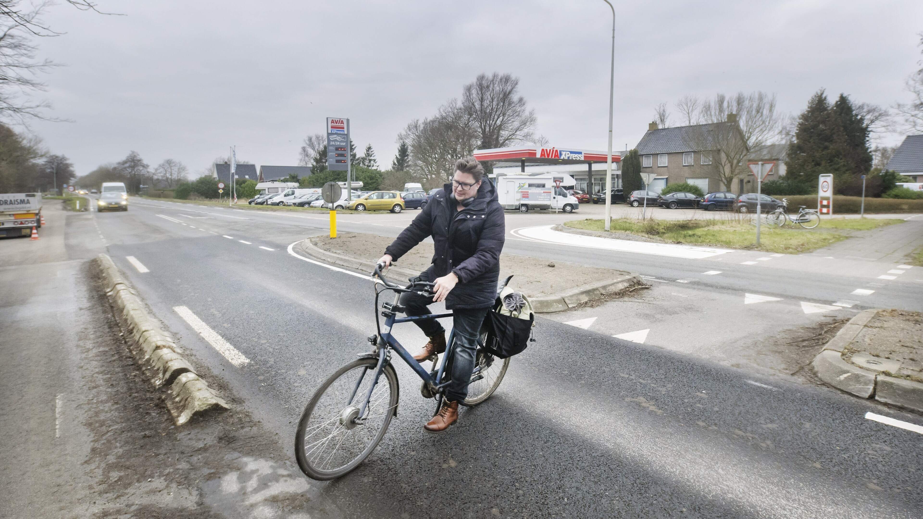 Dit is waarom de weg tussen Noardburgum en Twijzel liefst acht weken dichtgaat