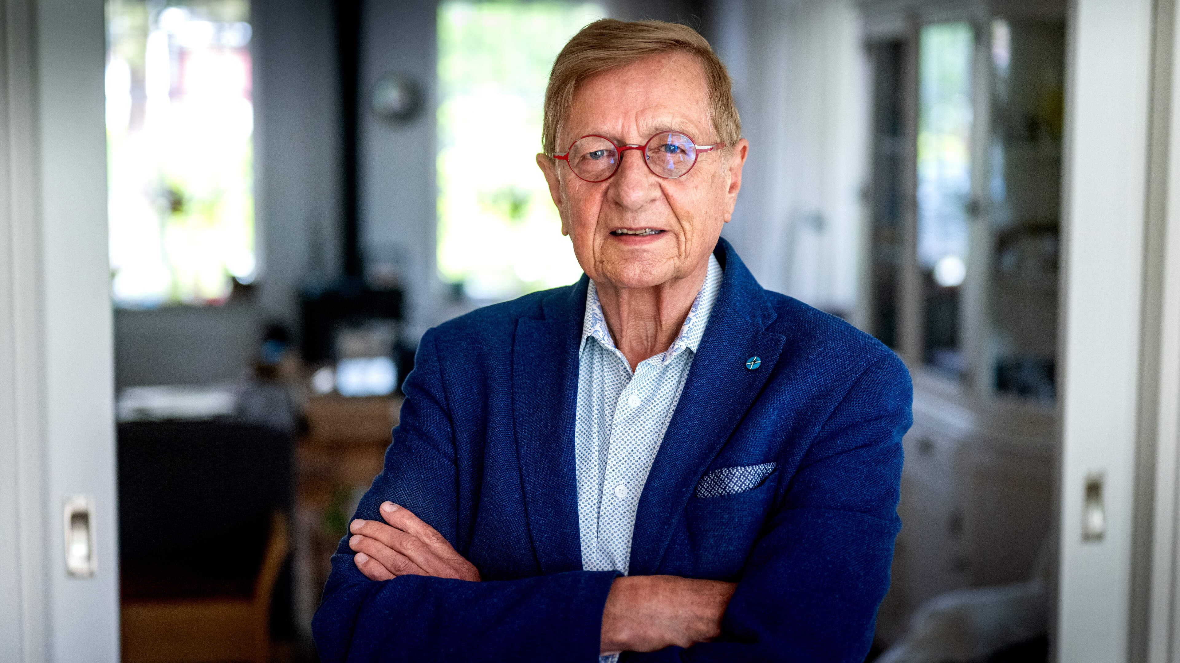 Oud-ziekenhuisapotheker Koos Brouwers (81) uit Oranjewoud: ‘We slikken veel te veel pillen’