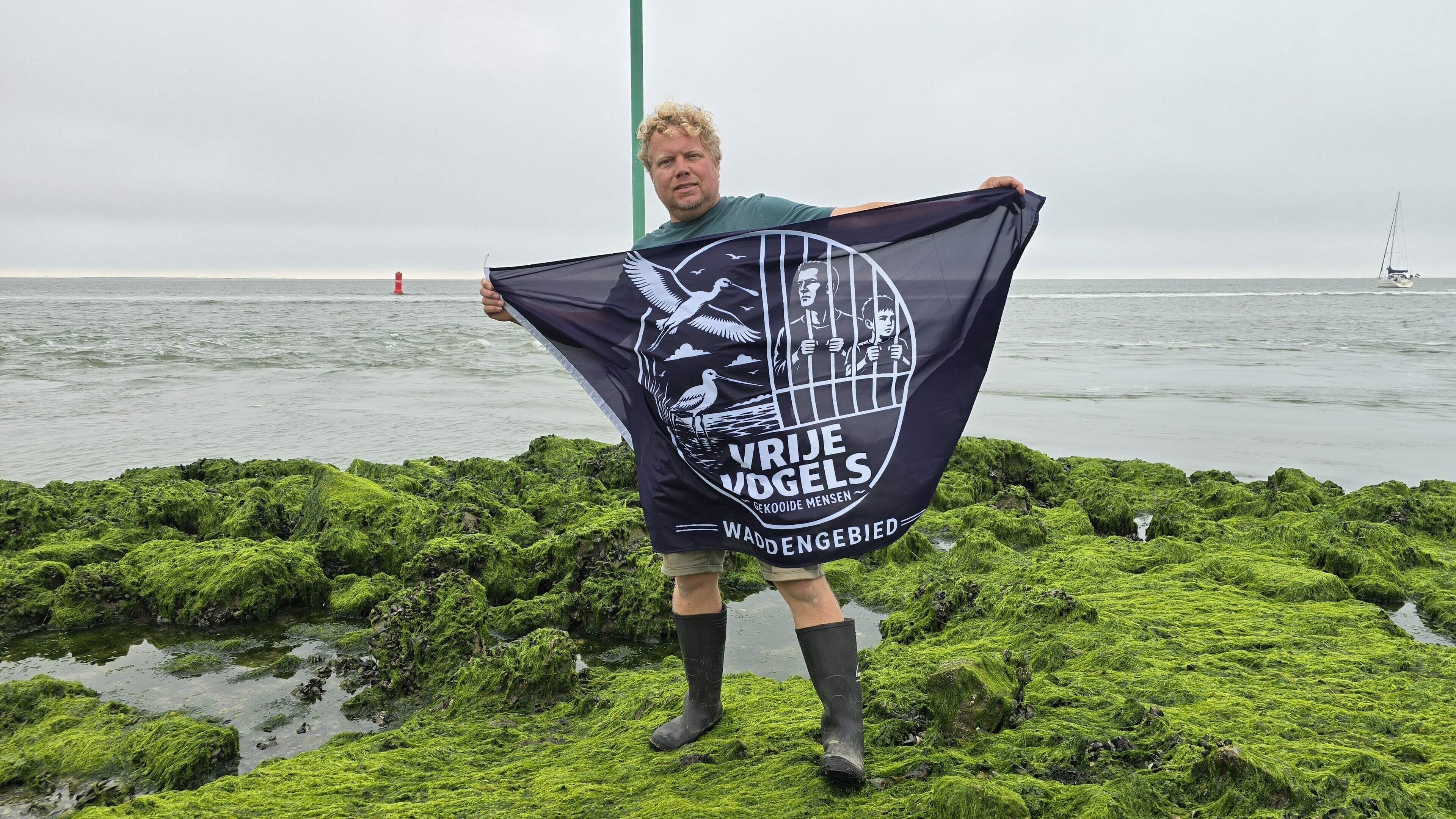 Aant Durk (43) en Marieke (58) van Vlieland verzetten zich tegen nieuwe natuurregels