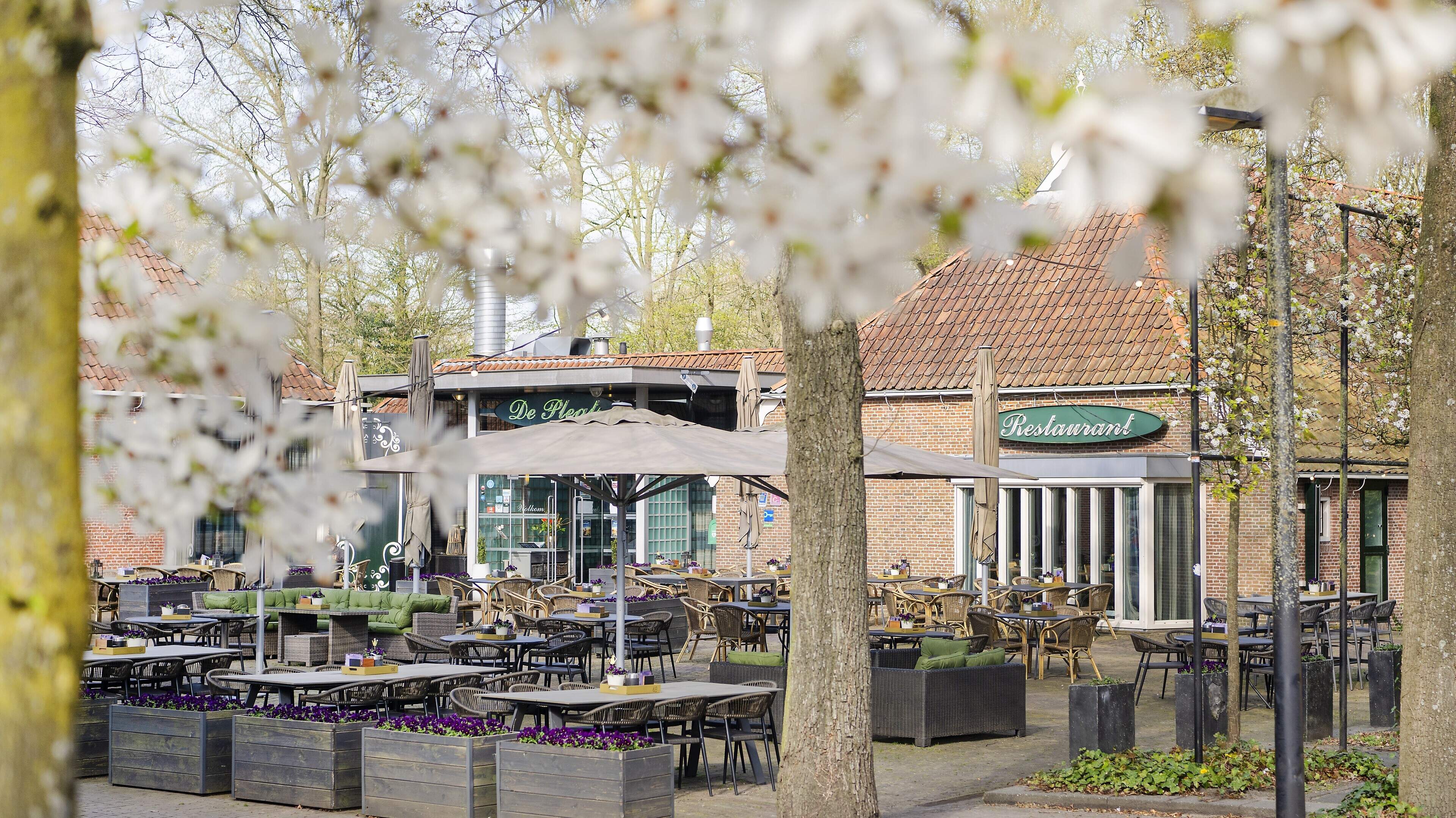 Restaurant De Pleats in Burgum blijft van de familie Duursma. ‘Ik haw der al in taartsje opiten’