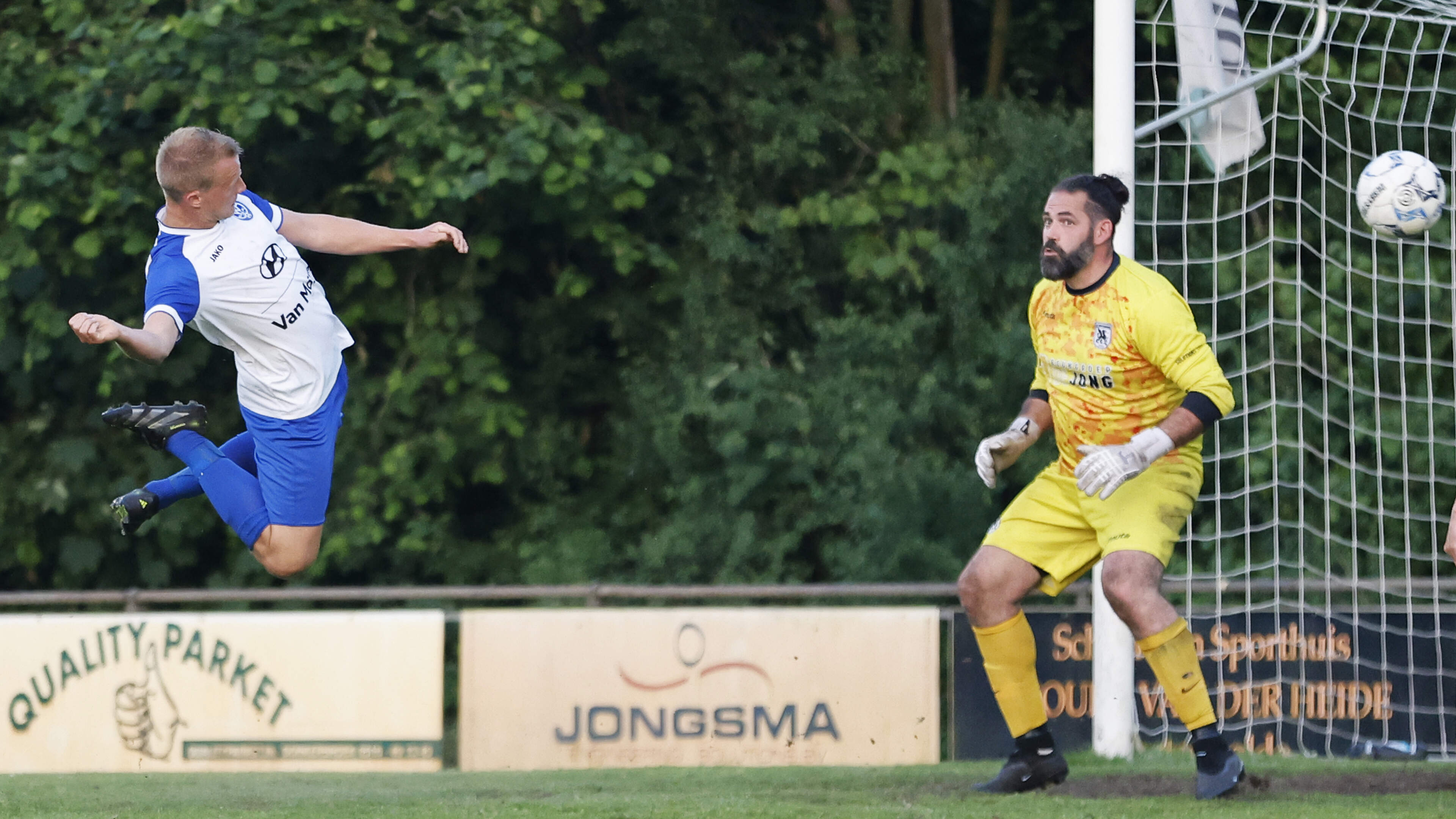 Sven Schram van Balk koestert na zware blessure het voetbalgeluk. ‘Ik haw twa jier net spile’
